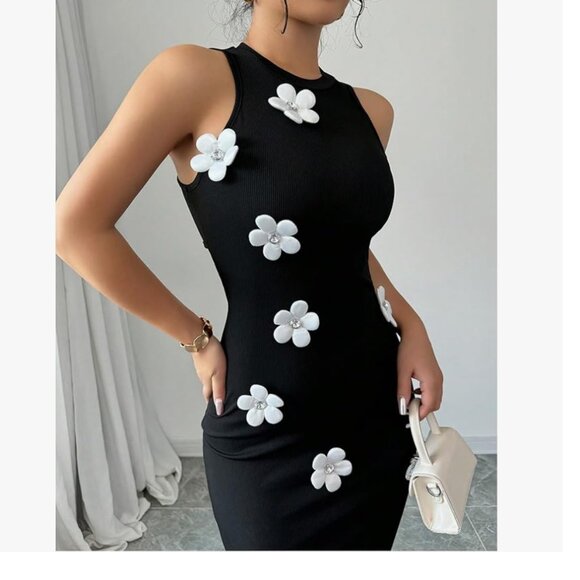 CLASSY COCO Black 3D Flower Form Fitting Sleeveless Dress M / L - Picture 2 of 6